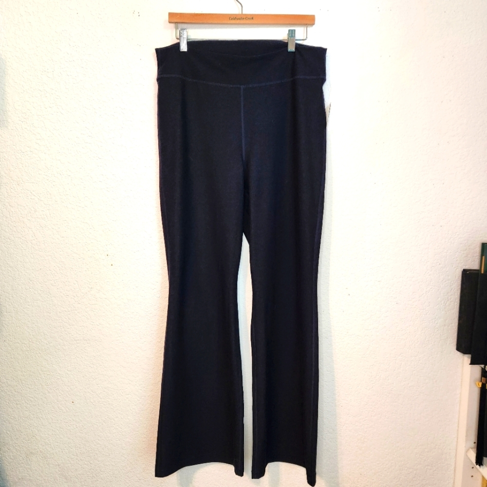 NWT Old‎ Navy Coze Boot Women's Navy Flared Knit Pants, Size XL